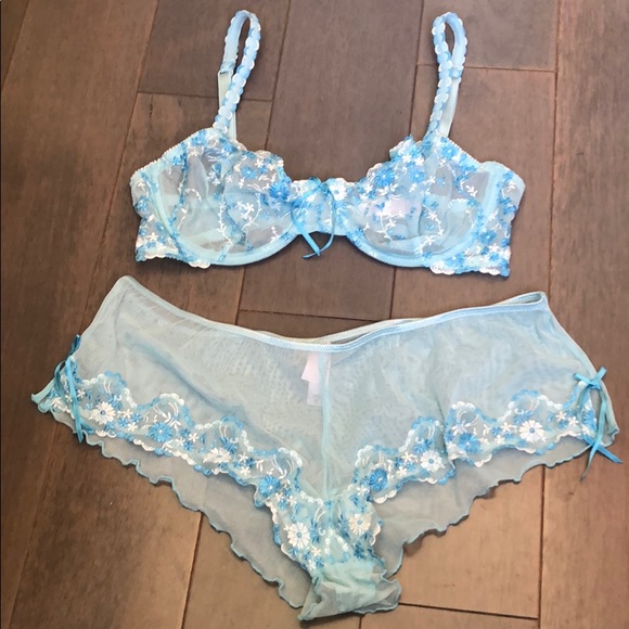 Victoria's Secret Other - Vintage VS Bra & Panty set. Size 34C & M. NWOT